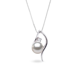 STUNNING WHITE GOLD NECKLACE WITH AKOYA PEARL - PEARL PENDANTS - PEARL JEWELRY