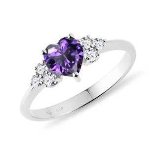 RING WITH A HEART CUT AMETHYST AND BRILLIANTS - AMETHYST RINGS - RINGS