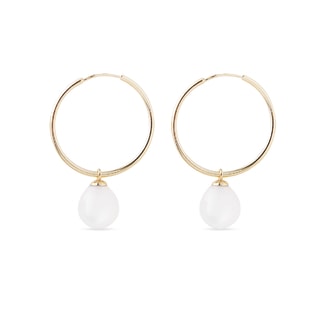 WHITE MOONSTONE EARRINGS IN YELLOW GOLD - SEASONS COLLECTION - KLENOTA COLLECTIONS
