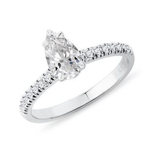 WHITE GOLD RING WITH 0,7CT DROP DIAMOND AND BRILLIANT CUT DIAMONDS - DIAMOND ENGAGEMENT RINGS - ENGAGEMENT RINGS