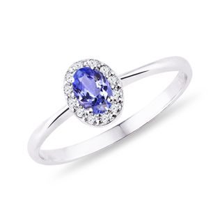 BAGUE AURÉOLE EN OR BLANC AVEC TANZANITE OVALE ET DIAMANTS - BAGUES EN TANZANITE - BAGUES