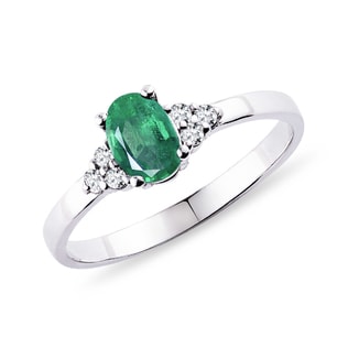 WHITE GOLD RING WITH EMERALD - EMERALD RINGS - RINGS