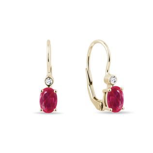 BOUCLES D'OREILLES EN OR AVEC RUBIS OVALE ET DIAMANTS - BOUCLES D'OREILLES EN RUBIS - BOUCLES D'OREILLES