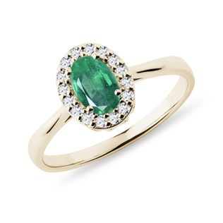 EMERALD AND DIAMOND HALO RING IN YELLOW GOLD - EMERALD RINGS - RINGS