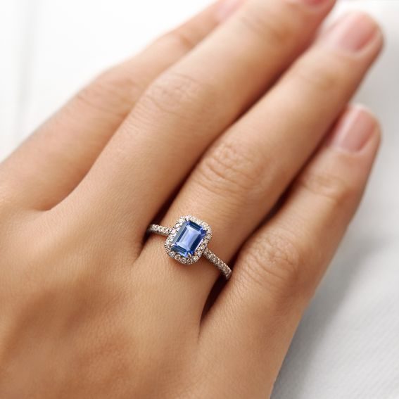 Caring for gemstones, diamonds and pearls