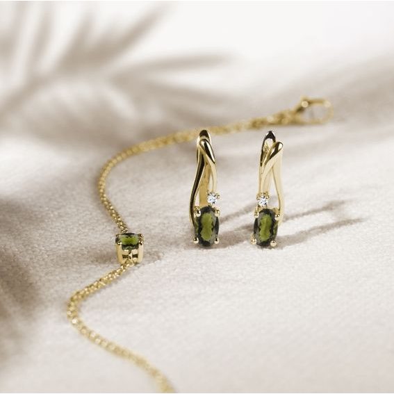 The most beautiful green stones in jewellery