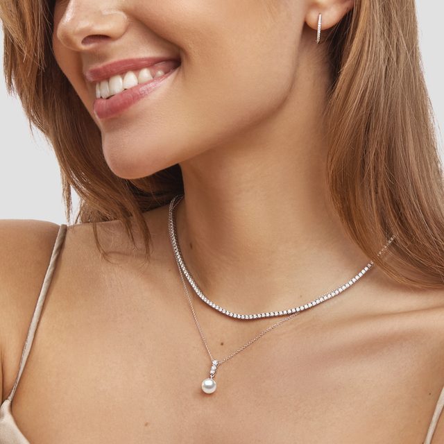 AKOYA PEARL AND DIAMOND PENDANT NECKLACE IN WHITE GOLD - PEARL PENDANTS - 