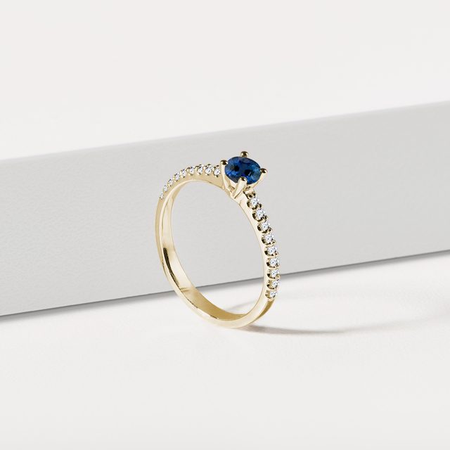 SAPPHIRE ENGAGEMENT RING IN YELLOW GOLD - SAPPHIRE ENGAGEMENT RINGS - 