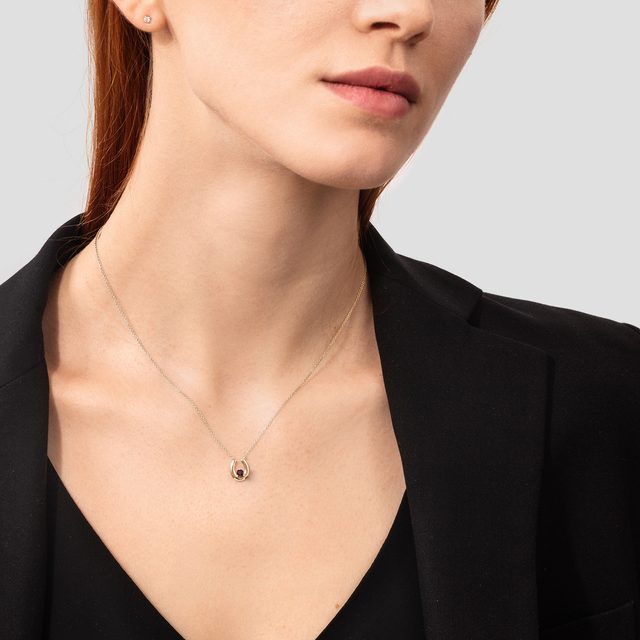 HORSESHOE TOURMALINE PENDANT NECKLACE IN YELLOW GOLD - TOURMALINE NECKLACES - 