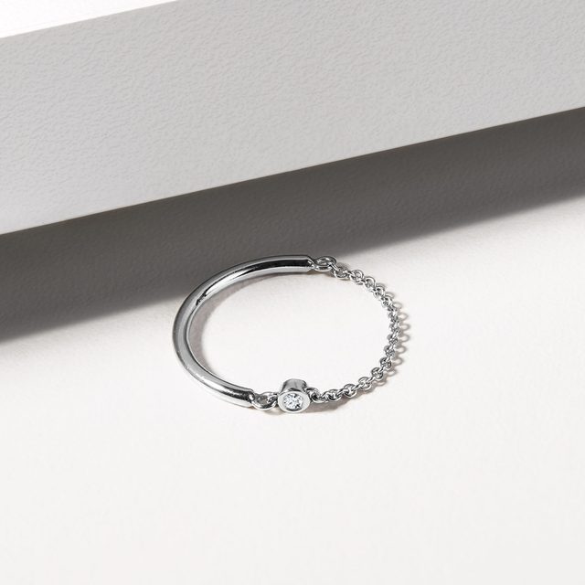 DIAMOND BEZEL CHAIN RING IN WHITE GOLD - DIAMOND RINGS - 