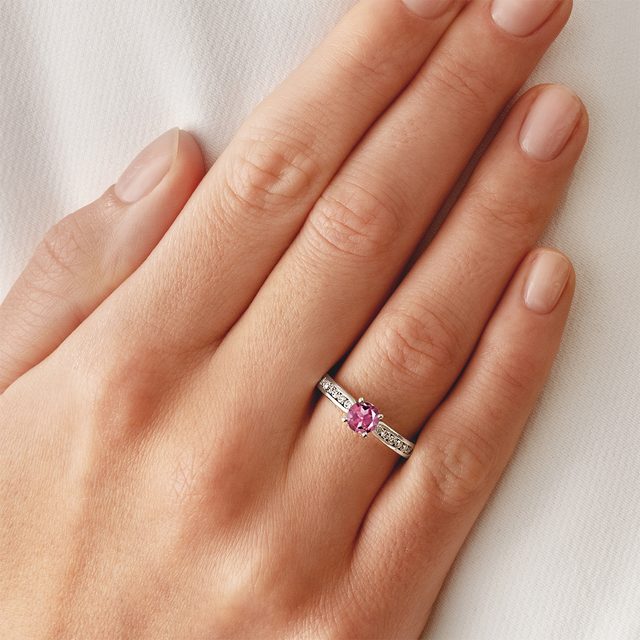 TOURMALINE AND DIAMOND RING IN WHITE GOLD - TOURMALINE RINGS - 