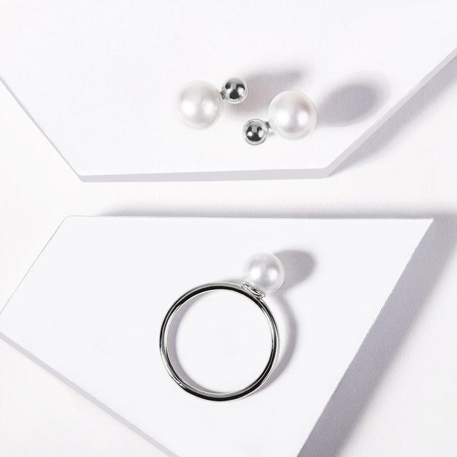 6 MM FRESHWATER PEARL RING IN WHITE GOLD - PEARL RINGS - 