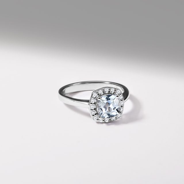 AQUAMARINE AND DIAMOND ENGAGEMENT RING IN 14KT GOLD - AQUAMARINE RINGS - 