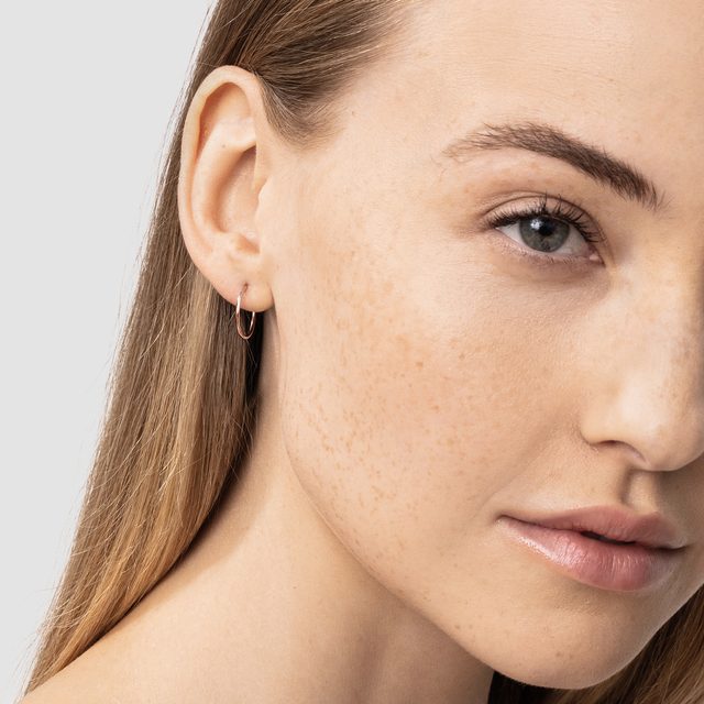 SINGLE HOOP EARRING IN ROSE GOLD - SINGLE EARRINGS - 