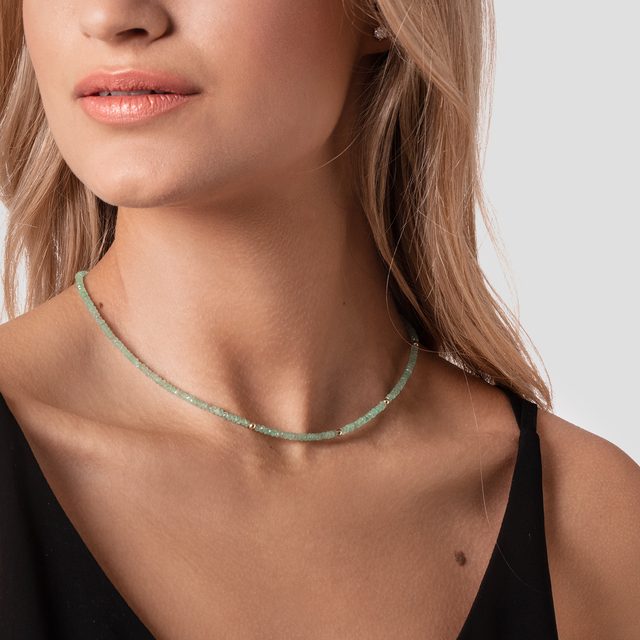 BRIGHT EMERALD NECKLACE IN YELLOW GOLD - MINERAL NECKLACES - 