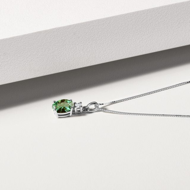 GREEN TOURMALINE AND DIAMOND NECKLACE IN WHITE GOLD - TOURMALINE NECKLACES - 