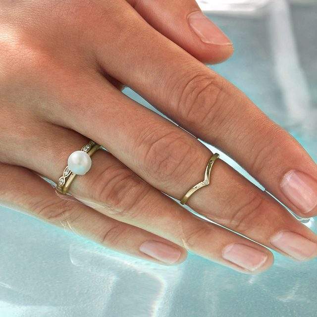 FRESHWATER PEARL RING IN YELLOW GOLD - PEARL RINGS - 