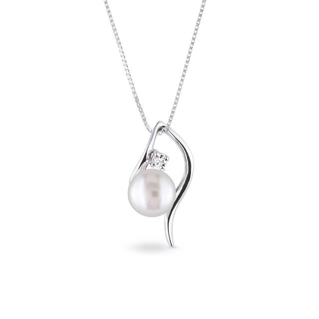 PENDANT MADE OF WHITE GOLD WITH FRESHWATER PEARL - PEARL PENDANTS - PEARL JEWELLERY