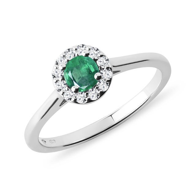 EMERALD AND DIAMOND HALO RING IN WHITE GOLD - EMERALD RINGS - RINGS