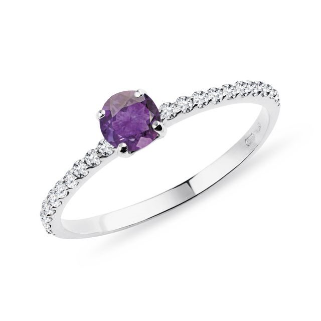 WHITE GOLD RING WITH AMETHYST AND BRILLIANTS - AMETHYST RINGS - RINGS