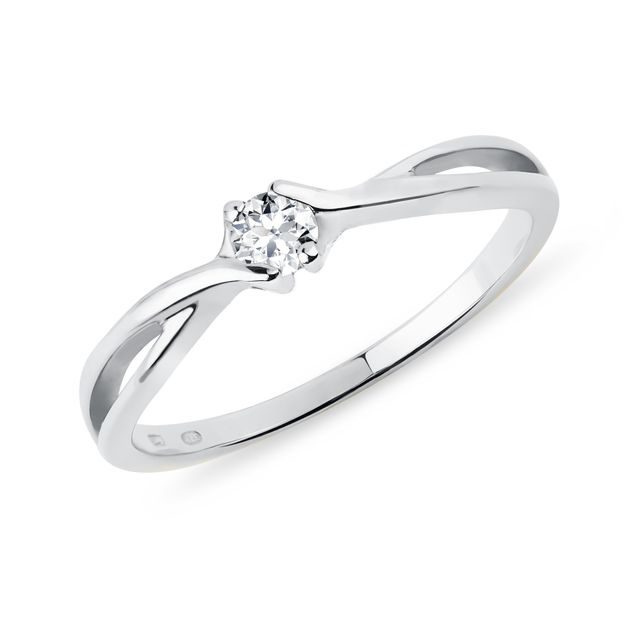 WHITE GOLD RING WITH BRILLIANT CUT DIAMOND - SOLITAIRE ENGAGEMENT RINGS - ENGAGEMENT RINGS