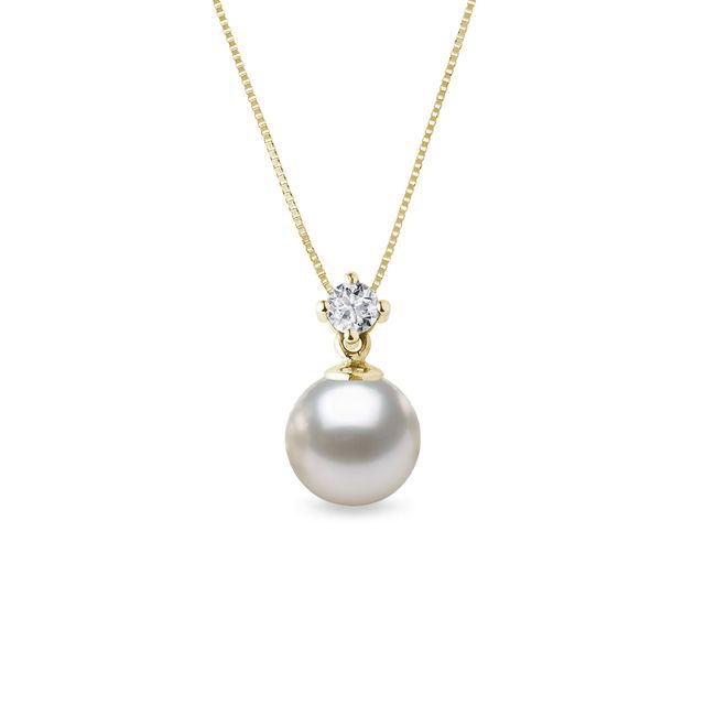 AKOYA PEARL AND DIAMOND PENDANT IN YELLOW GOLD - PEARL PENDANTS - PEARL JEWELRY