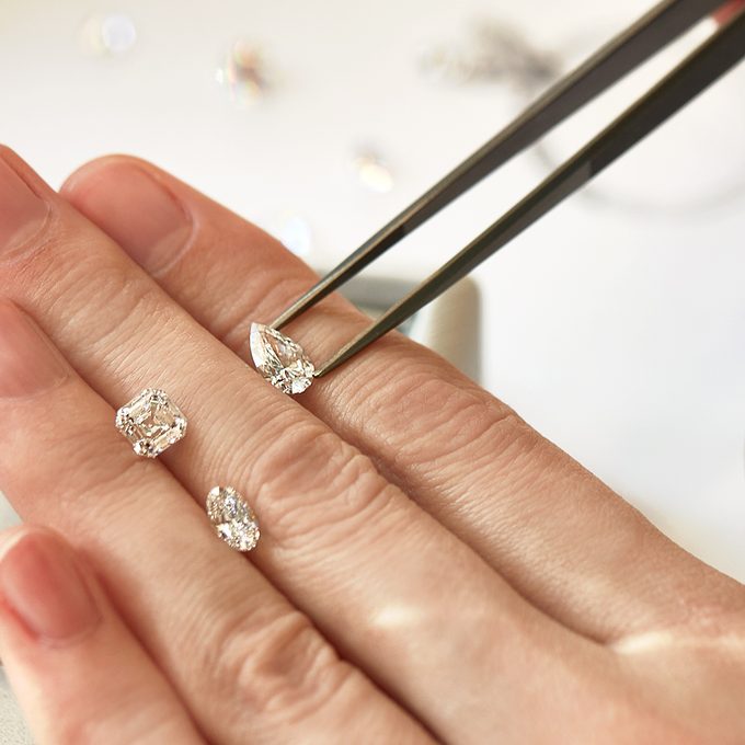 diamanty ve fancy brusech KLENOTA