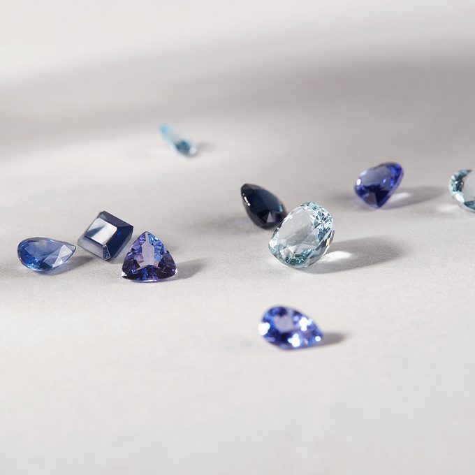 náhrdelník a náušnice s morganitem ve žlutém zlatě - KLENOTA