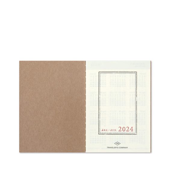 TRAVELER'S notebook Passport-Size 2024 Diary — Weekly