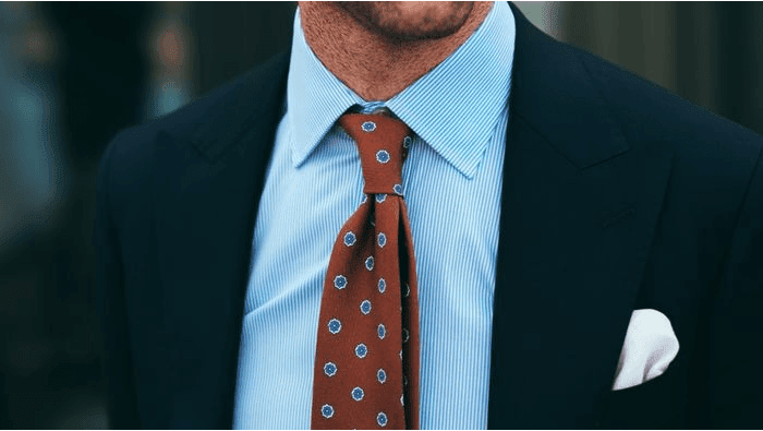 2 tipy, jak uvázat kravatu (malé uzly)