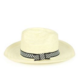 Světlý klobouk s jemnou černobílou mašlí