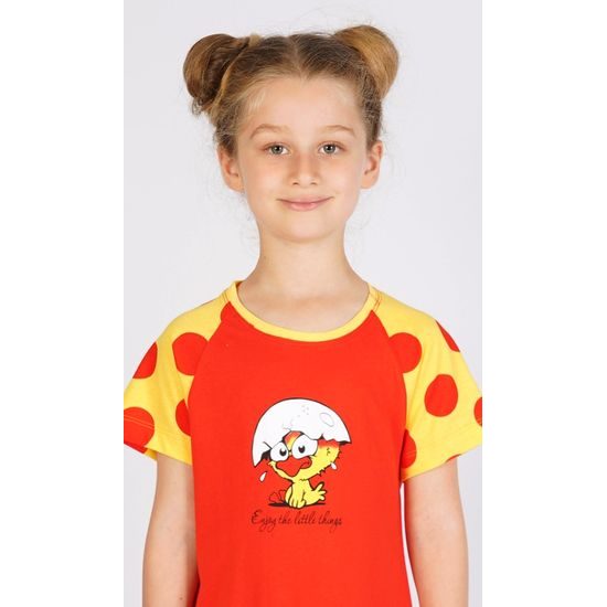 Dětská noční košile s krátkým rukávem Malé kuře - červená