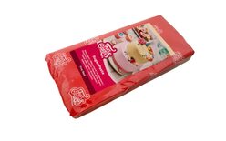 Červený rolovaný fondant Fire red (barevný fondán) 1 kg