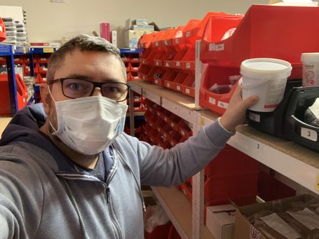 Doručovanie balíčkov a expedície v čase núdzového stavu spôsobeného koronavírusy