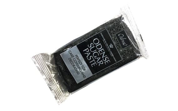 ČERNÁ POTAHOVACÍ HMOTA - ROLOVANÝ FONDÁN SUGAR PASTE BLACK 250 G