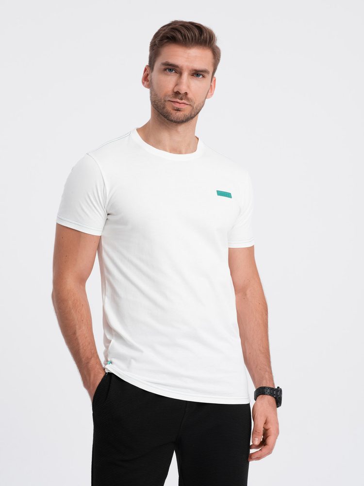 Moderné tričko s krátkym rukávom a nášivkou biele-muži