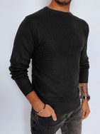 Čierny sveter s trendy prešívaním