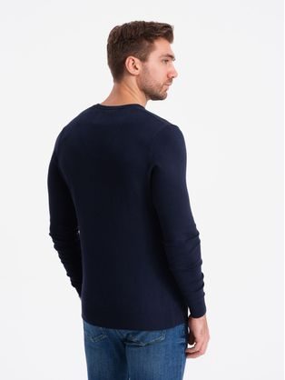 Pánsky sveter s V-výstrihom v modrej farbe V4 SWOS-0108