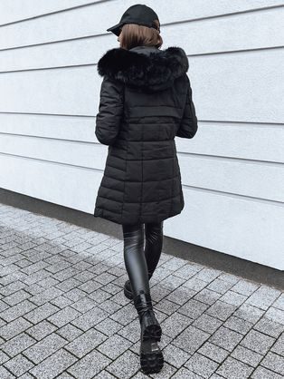 Krásna dámska bunda v čiernej farbe Shine