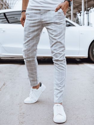 Štýlové svetlo sivé nohavice s jemným karo vzorom