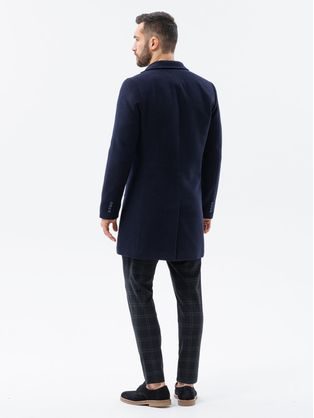 Čierny kabát v elegantnom dizajne