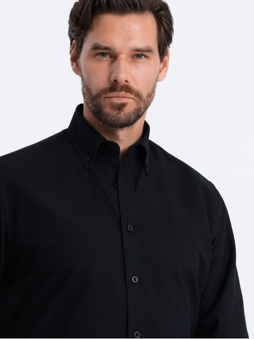 Elegantná čierna košeľa oxford V3 OM0114