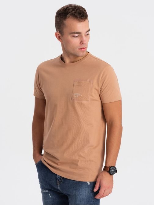 Zaujímavé tričko s ozdobným vreckom svetlo hnedé V7 TSPT-0154