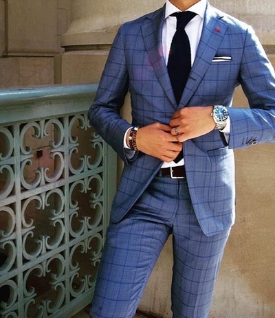 Perfektní modrý oblek