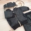Stylová prošívaná bunda s kapucí + kalhoty - černá