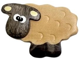 Dvěděti Dřevěná magnetka velká Ovce