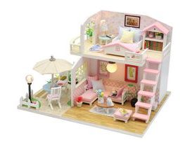 Dvěděti miniatura domečku Růžový dům