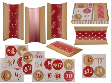 Červený/přírodní barevný adventní kalendář, polštářkové krabičky