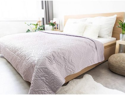 Luxusní přehoz na postel – světle fialový 220 × 240 cm