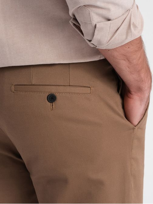 Chinos hnědé kalhoty klasického střihu s jemnou texturou V2 PACP-0190